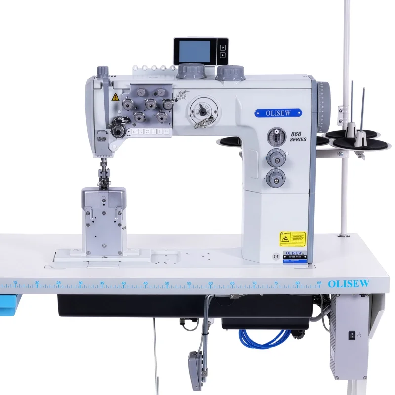 OLISEW OLD-868-221126 Dwuigłówka słupowa z funkcjami automatycznymi, potrójny transport, servo Direct Drive   - Słupowe - Producent Maszyn Do Szycia - Zdjęcie nr  3