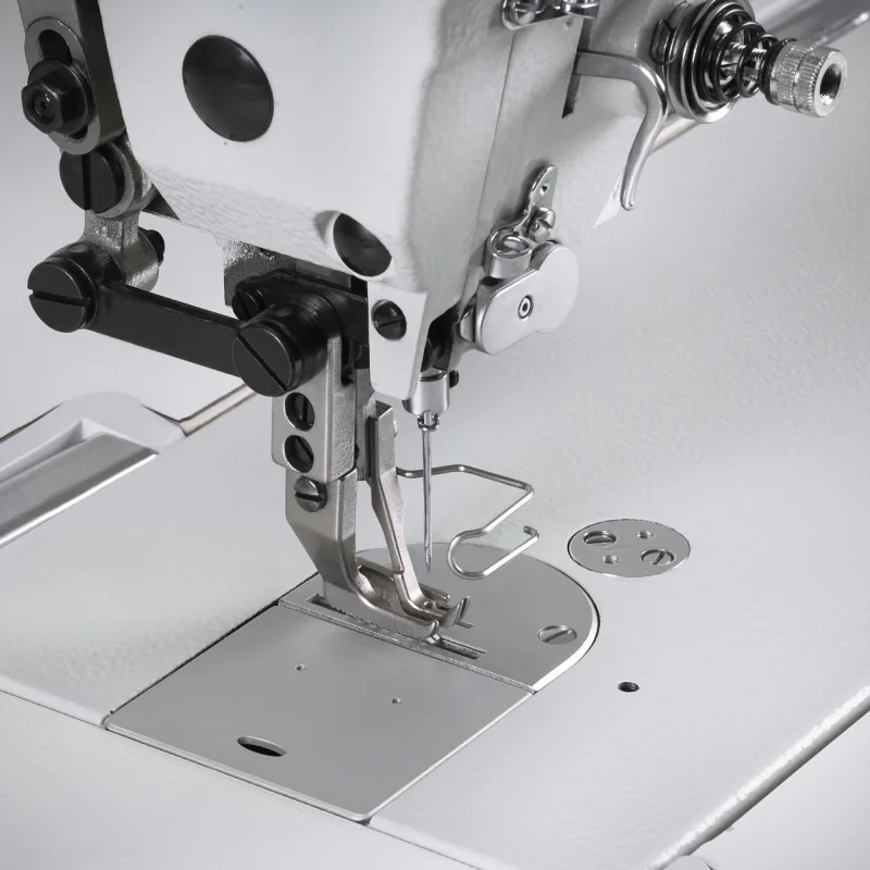 OLISEW OLD-2380H-L560 Stębnówka jednoigłowa długoramienna z funkcjami automatycznymi, transport ząbkowo-stopkowy, servo Direct drive - Zdjęcie 9