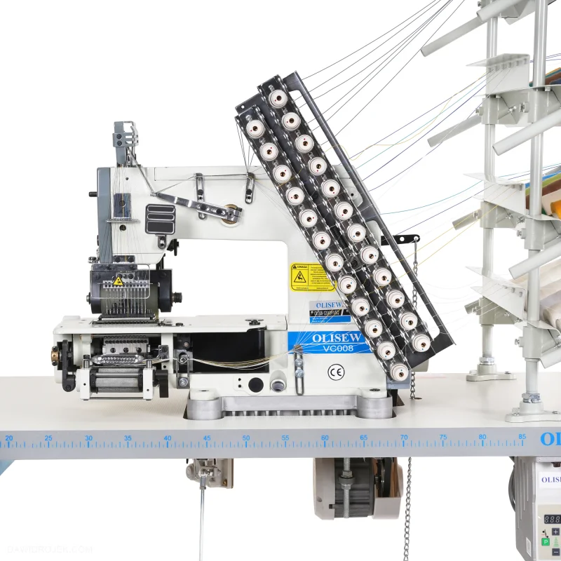 OLISEW OL008-12064P/VSQ Maszyna łańcuszkowa 12-igłowa, 24-nitkowa, przystosowana do szycia gumonićmi, servo Direct Drive - Maszyny łańcuszkowe - Producent Maszyn Do Szycia - Zdjęcie nr  3