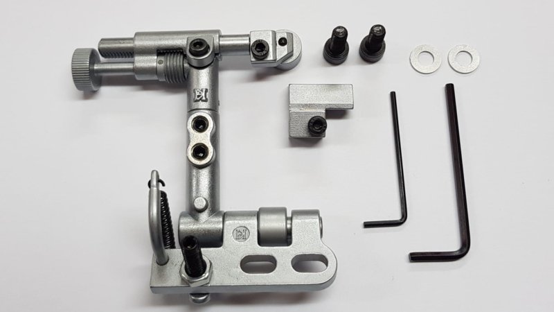 KG867A – Linijka dystansująca do maszyn DURKOPP ADLER 867; 868 W komplecie z prostym liniałem, prowadnik rolkowy o średnicy 14 mm - Liniały i akcesoria do maszyn z potrójnym transportem - Producent Maszyn Do Szycia - Zdjęcie nr  2