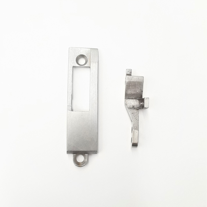 Płytka+ząbki do lamowacza Pfaff 1245, OLISEW OL-1245  - Komplety płytka+ząbki - Producent Maszyn Do Szycia - Zdjęcie nr  1