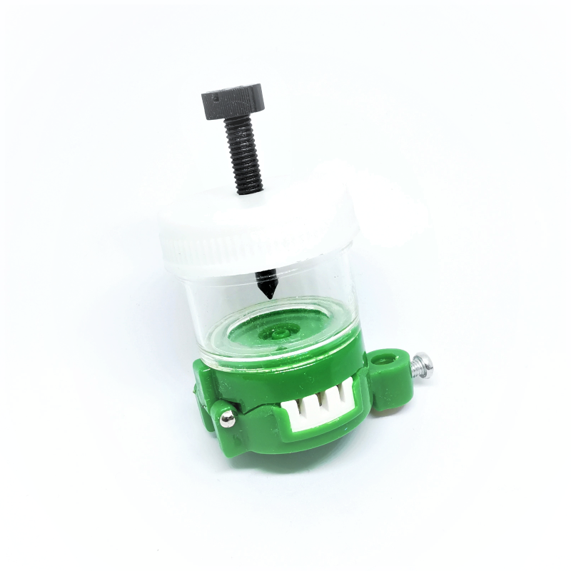 Oliwiarka (nawilżacz) nici  - Oleje, oliwiarki i śrubokręty - Producent Maszyn Do Szycia - Zdjęcie nr  1