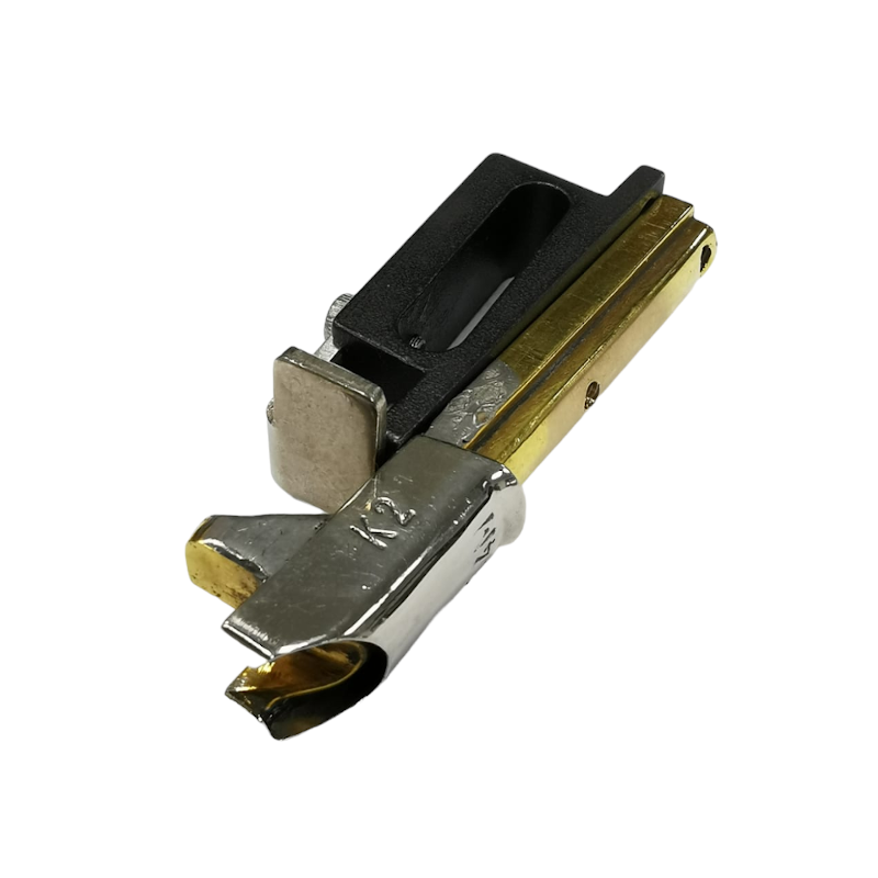 KHF2 pistunek, lamownik do lamowaczy z potrójnym transportem - Lamowniki (pistunki) do lamowaczy z potrójnym transportem - Producent Maszyn Do Szycia - Zdjęcie nr  1