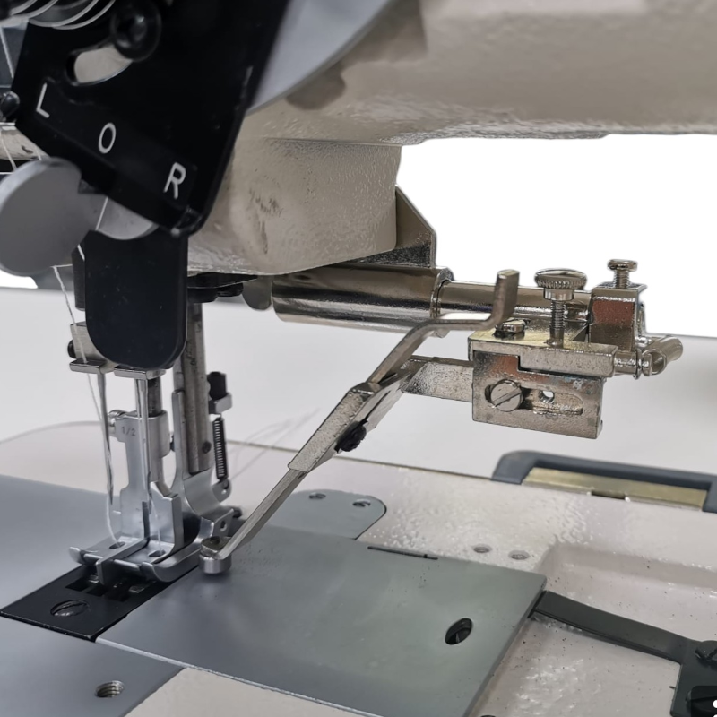 GB-2 liniał do stębnówek z potrójnym transportem  - Liniały i akcesoria do maszyn z potrójnym transportem - Producent Maszyn Do Szycia - Zdjęcie nr  4