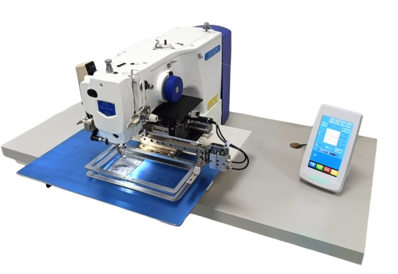 OLISEW OLD-210E (2210) Automat do odszywania zaprogramowanego wzoru o polu szycia 220mm x 100mm - Automaty z polem szycia - Producent Maszyn Do Szycia - Zdjęcie nr  2